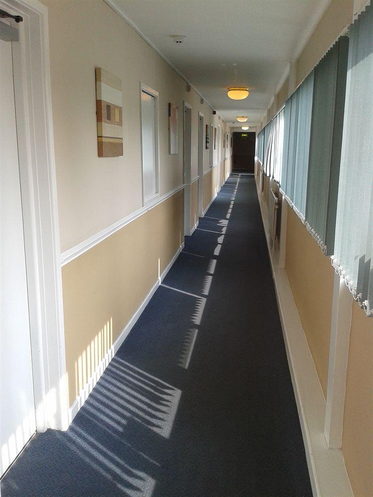 Altrincham Lodge Extérieur photo